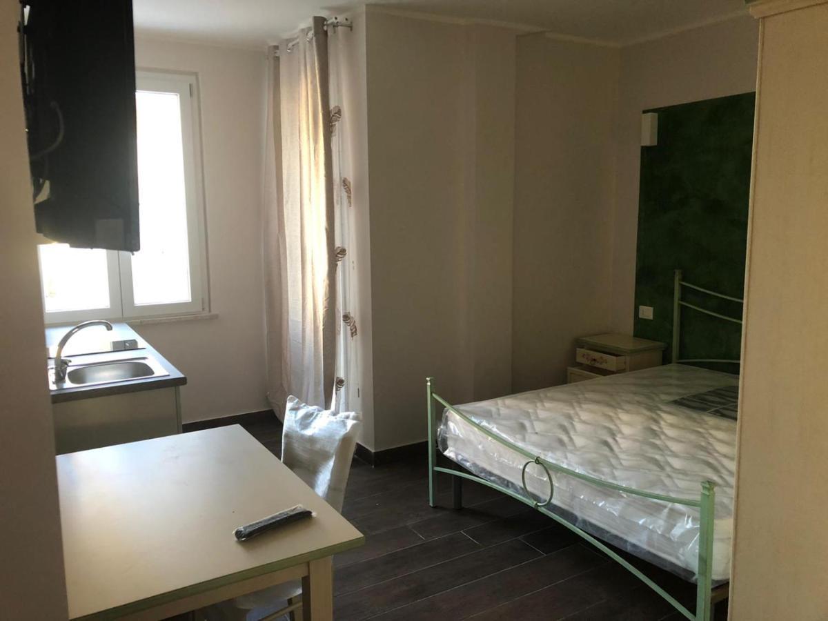 Apartmán Via Cagliari Catanzaro Exteriér fotografie
